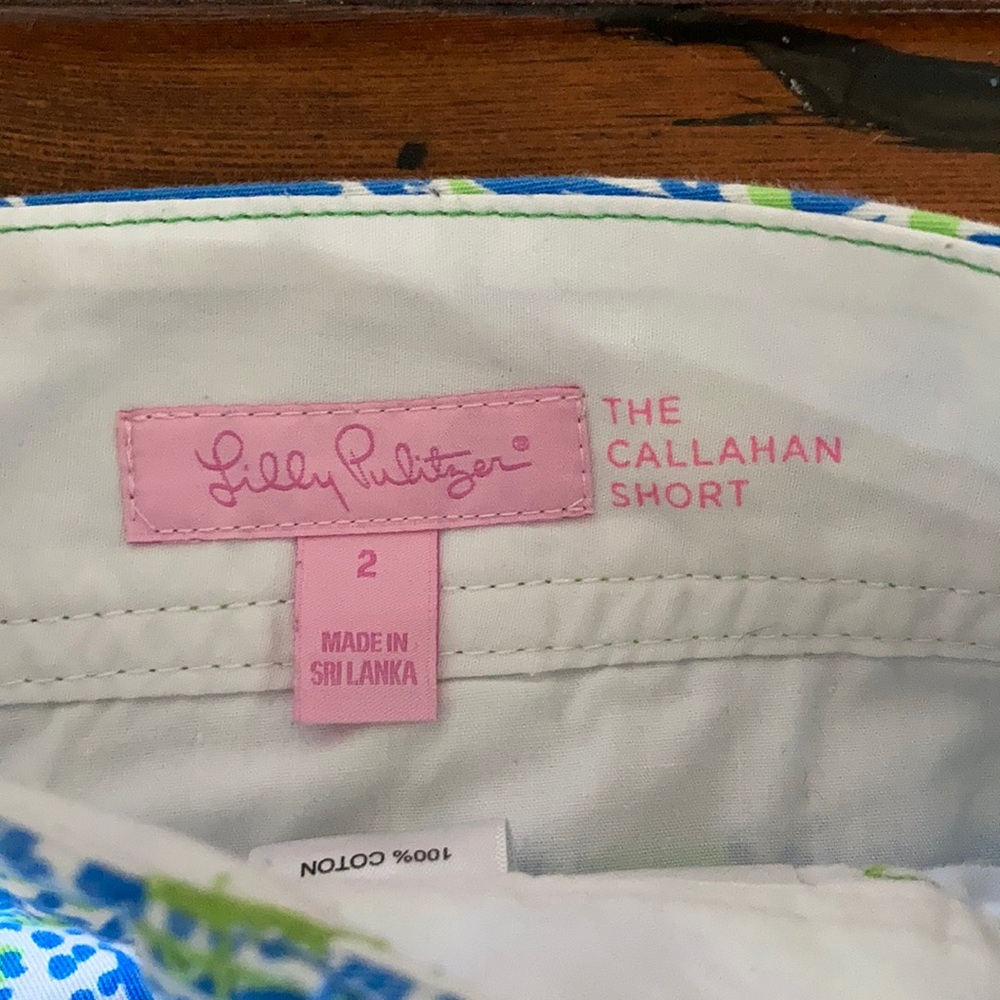 Size 2 Lilly Pulitzer Callahan Shorts - Picture 4 of 5